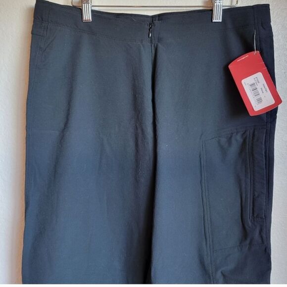 Sugoi Kiera Black Pants - Picture 4 of 9